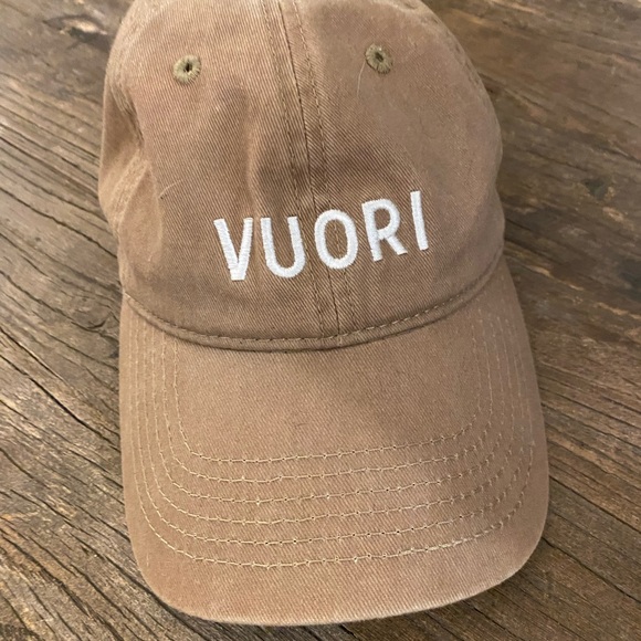 Vuori Unisex Ballcap - Picture 1 of 5